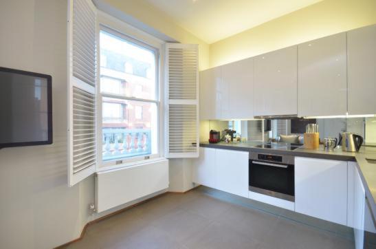 Modernized South Kensington Apartments 伦敦 外观 照片