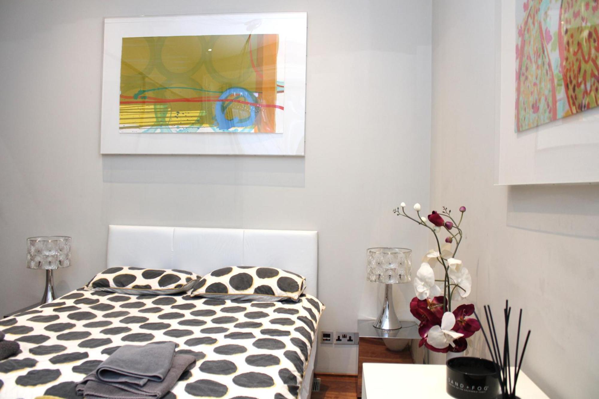 Modernized South Kensington Apartments 伦敦 外观 照片